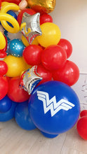 Load image into Gallery viewer, Wonder Woman Balloon Set
